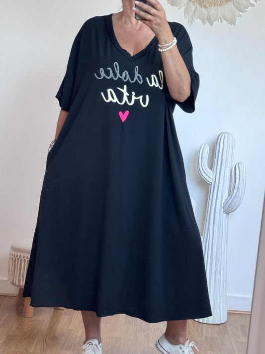 Robe teeshirt noire jolie forme