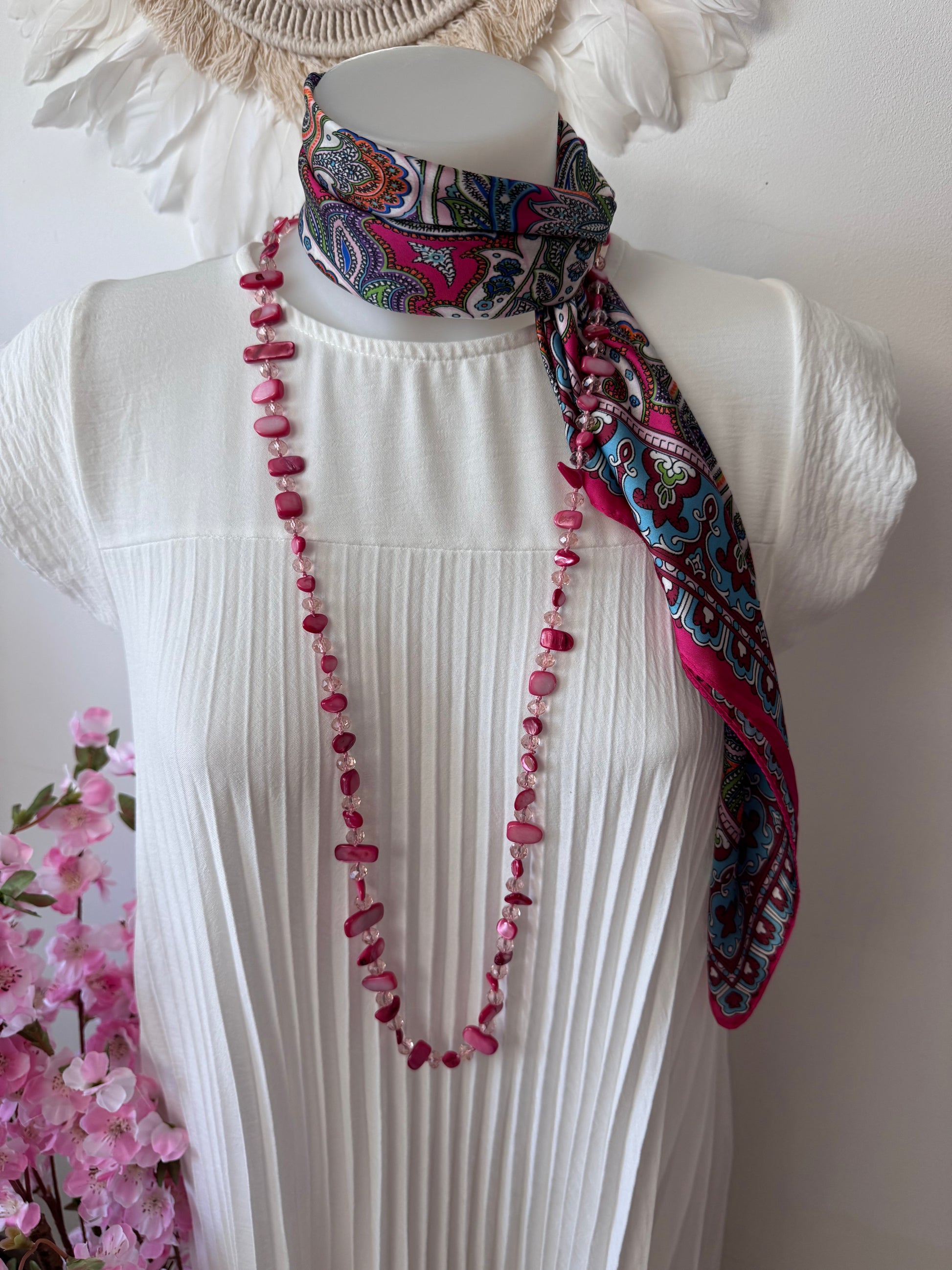Collier perles roses/ fuchsia