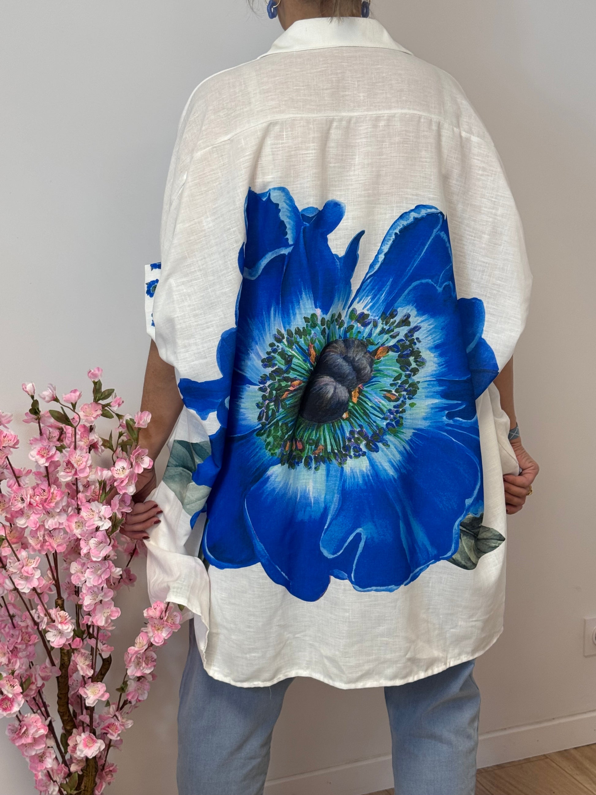 Chemise évasée fleurs bleues TU 38/46