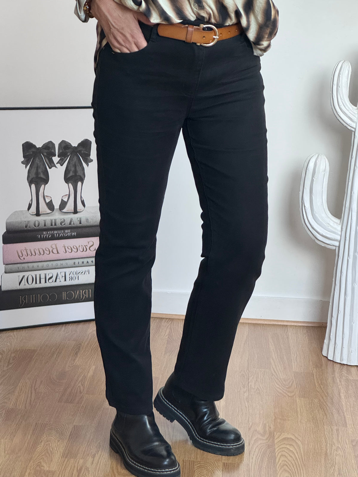 Jean Élégance droit noir