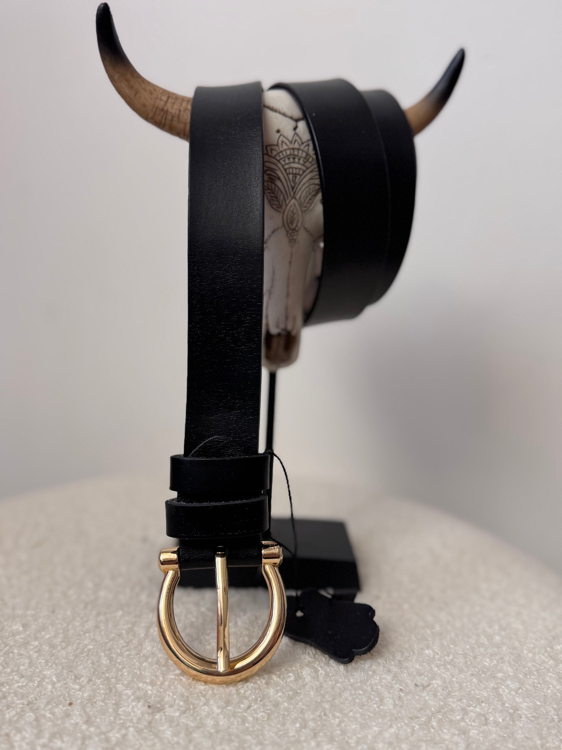 Ceinture cuir noir boucle dorée