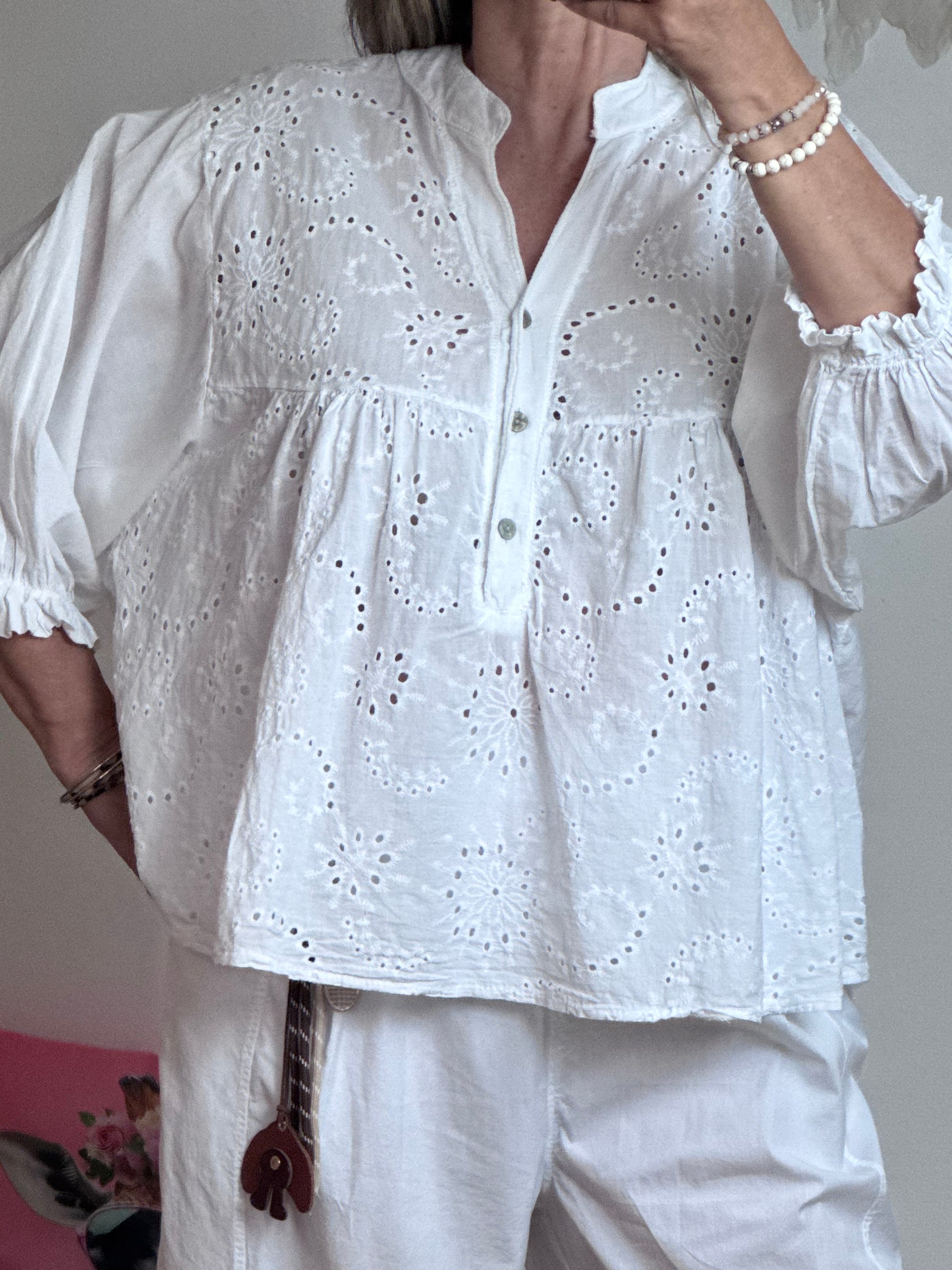Blouse broderie blanche TU 38/48