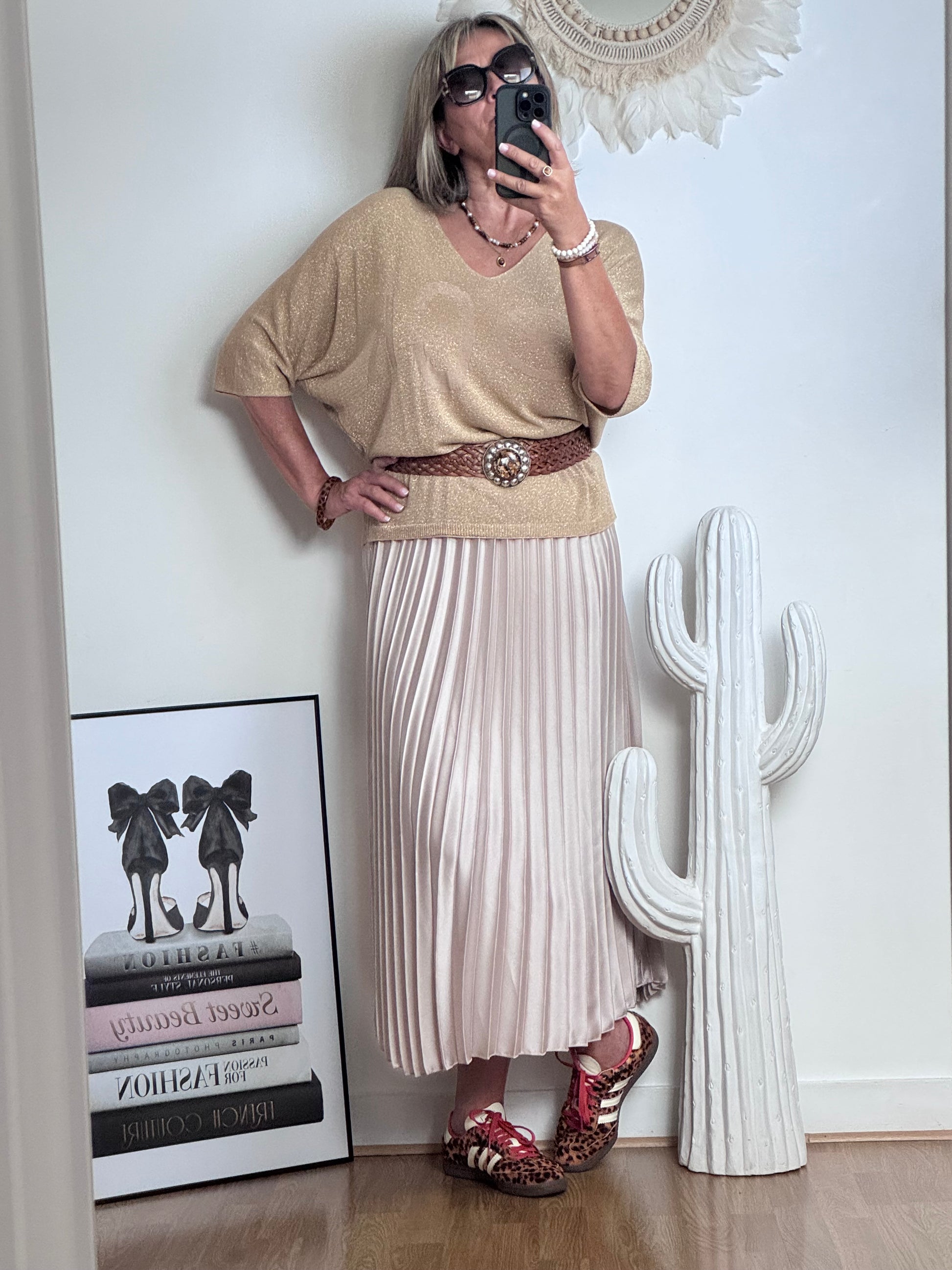 Jupe plissée beige dorée