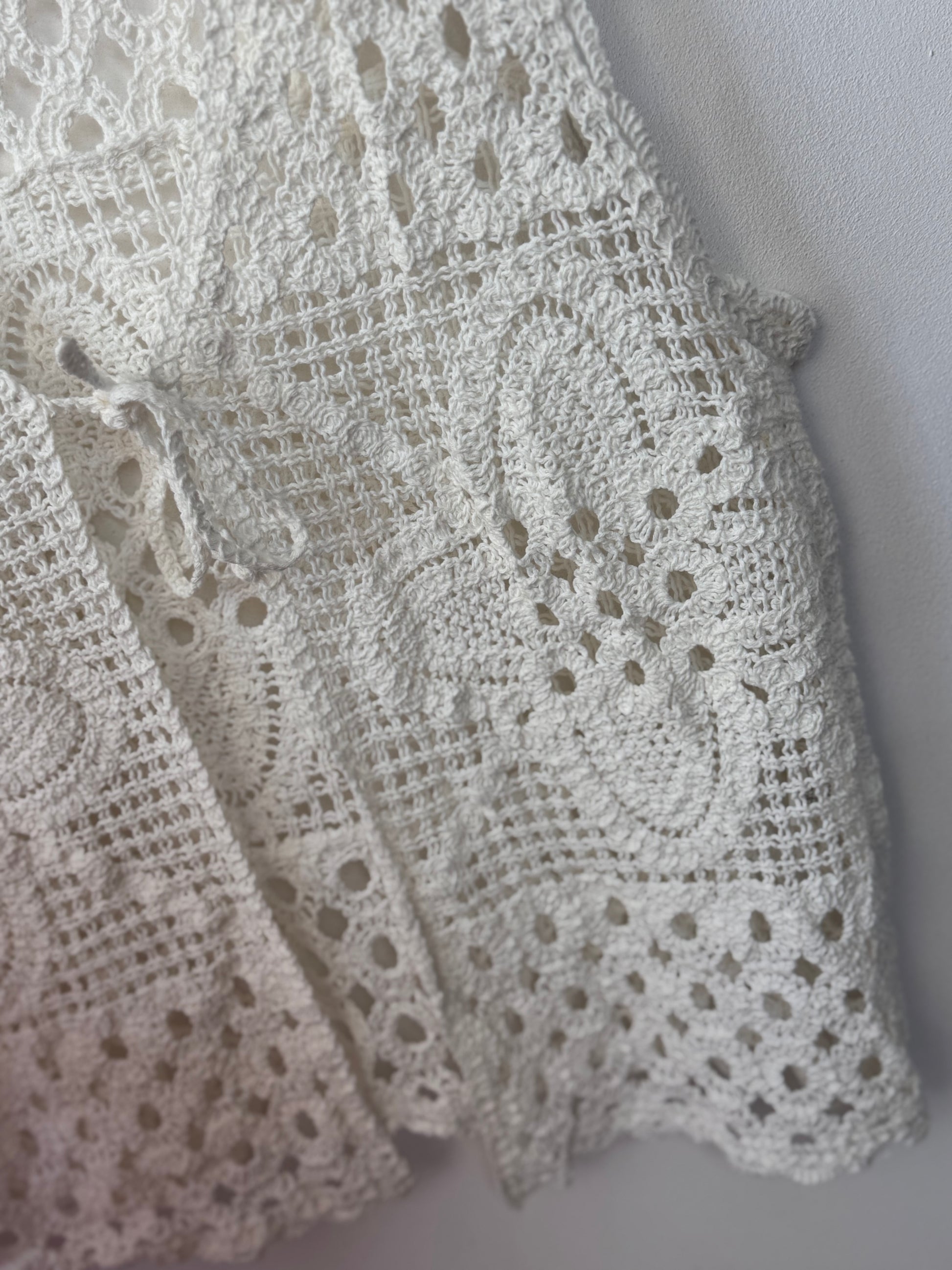 Top gilet crochet crème