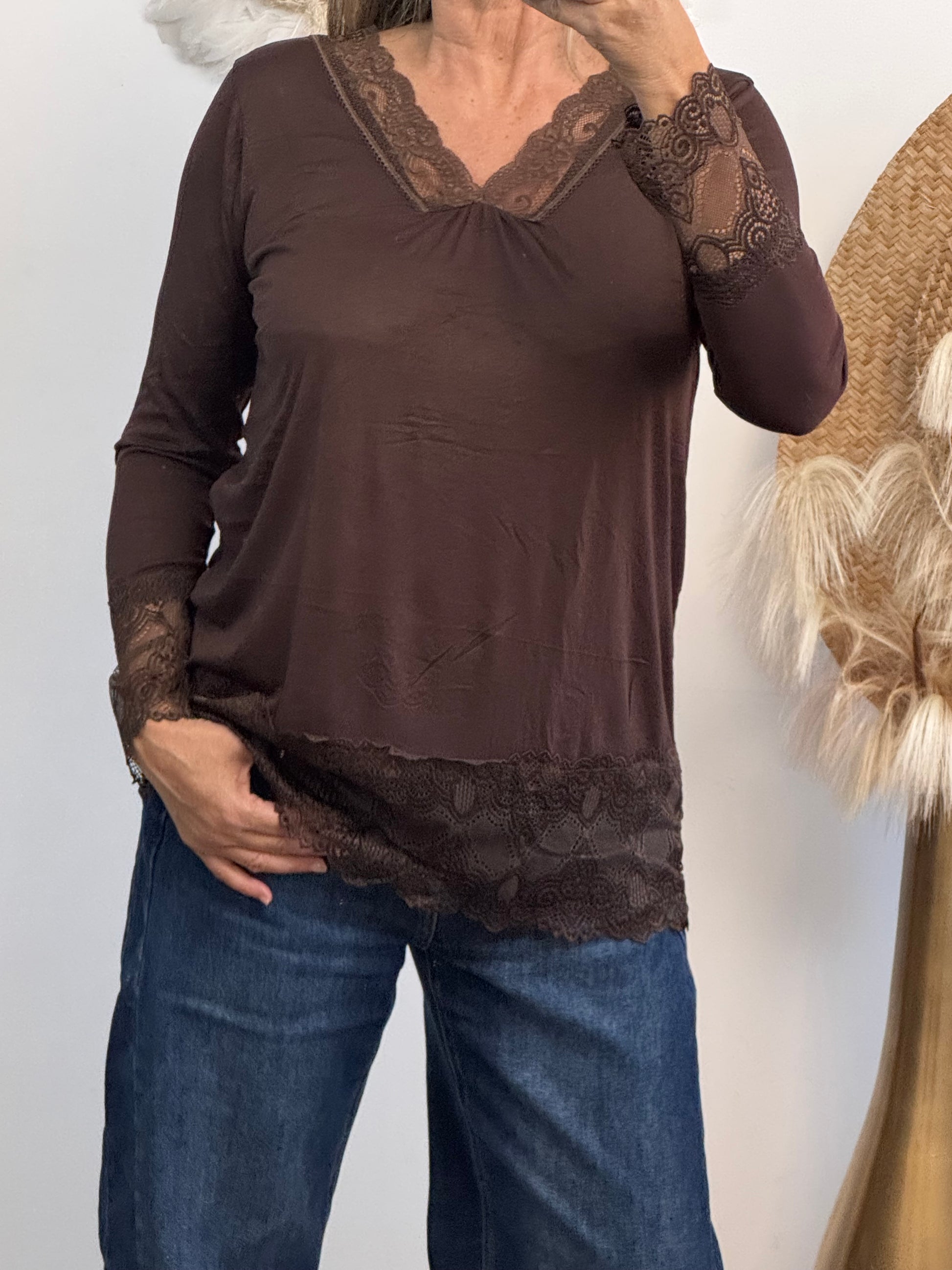 Top dentelle marron TU 40/46 et 46/50