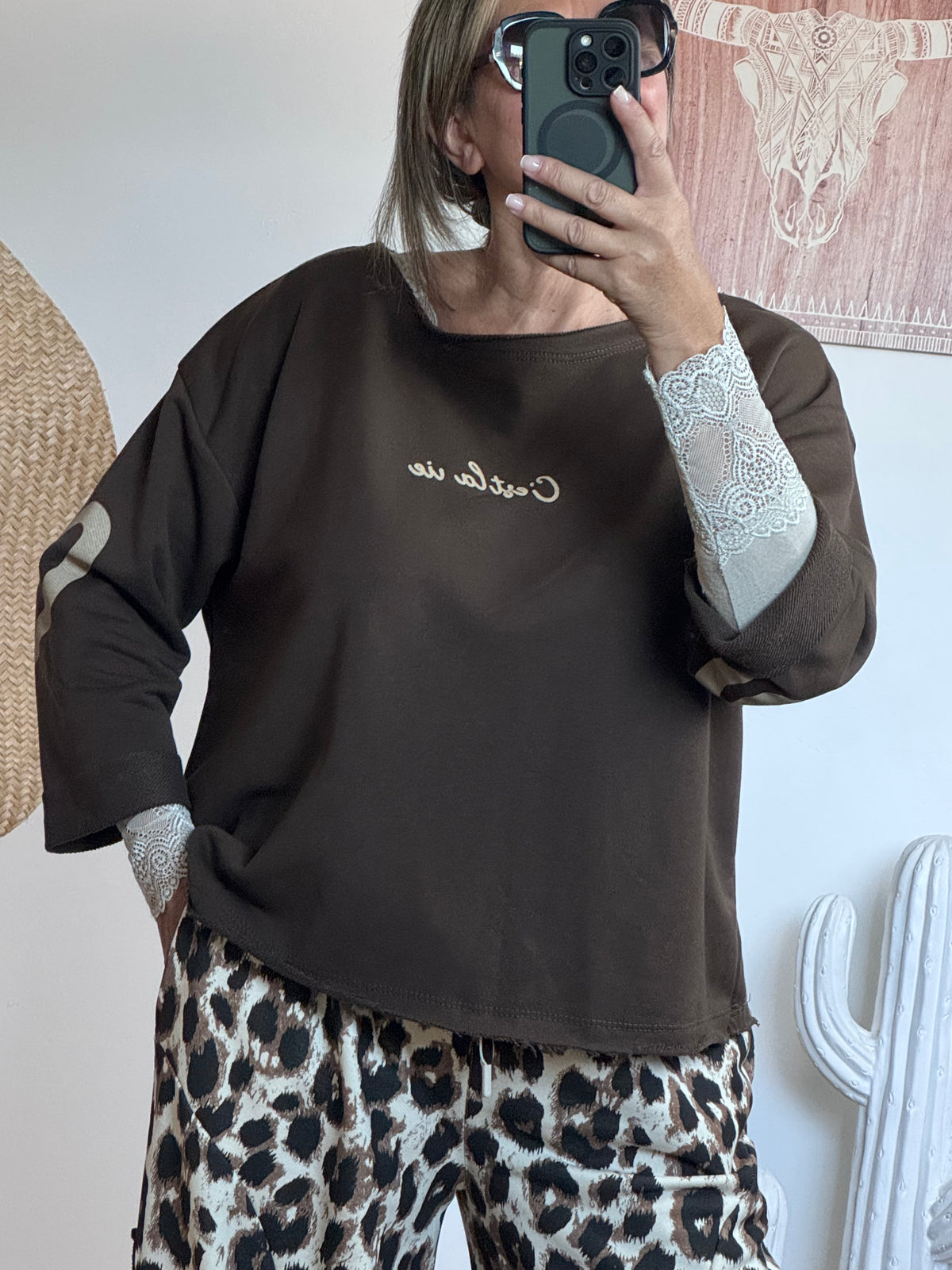 Sweat-shirt c’est la vie marron