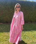 Robe longue bandana et broderie rose