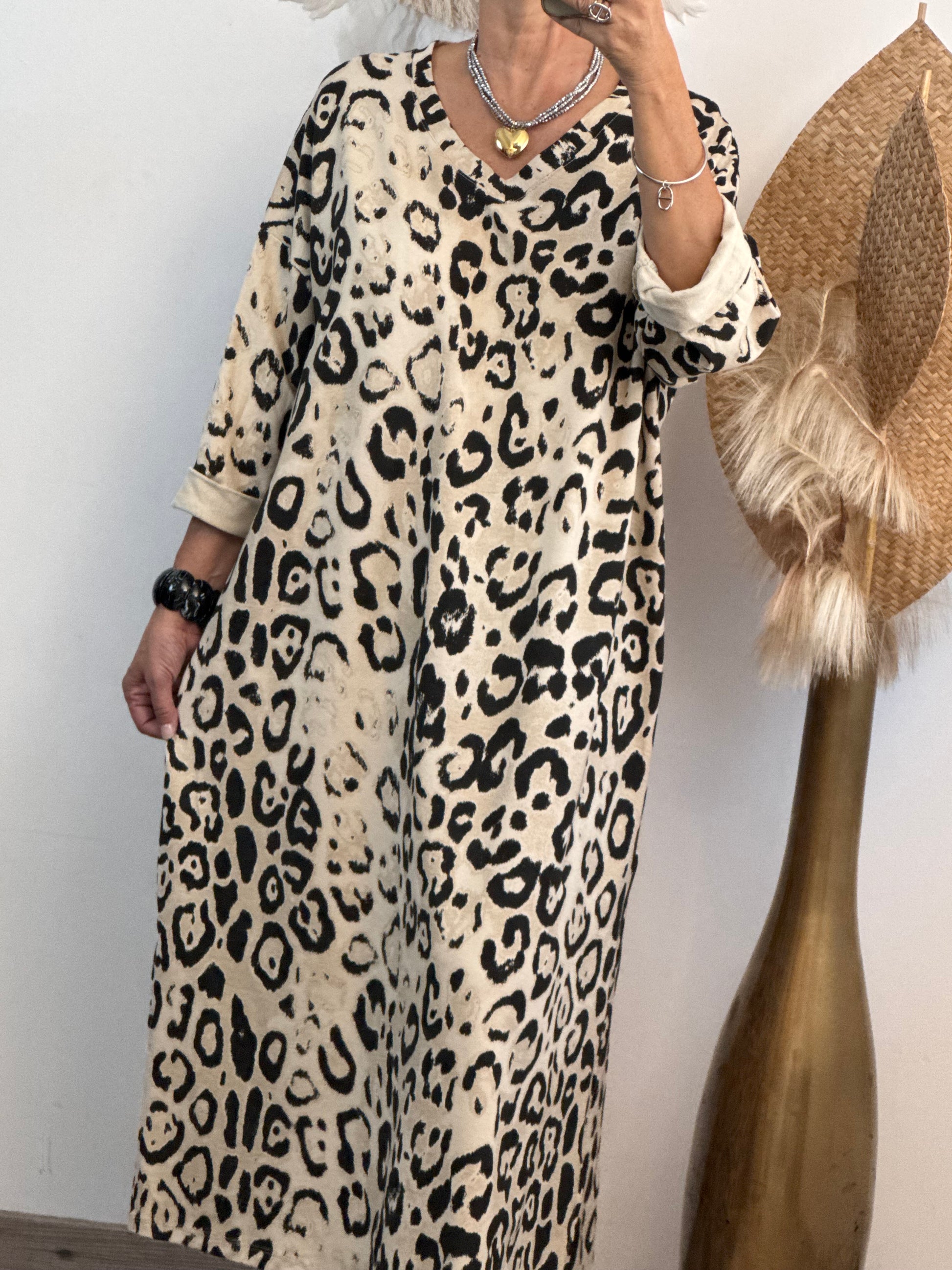 Robe teeshirt Léo crème jolie forme TU 46/54