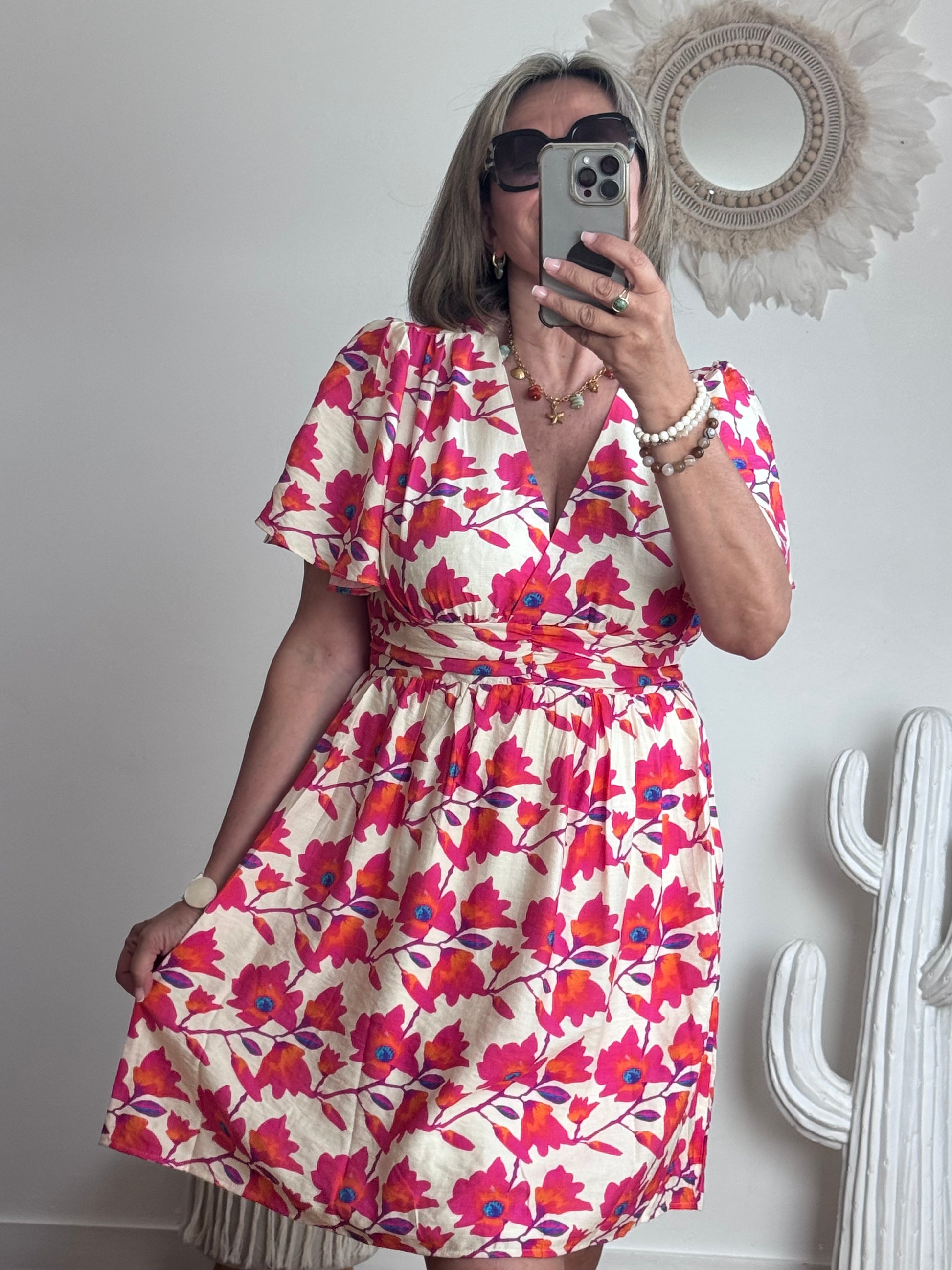 Robe iris dos cœur dentelle