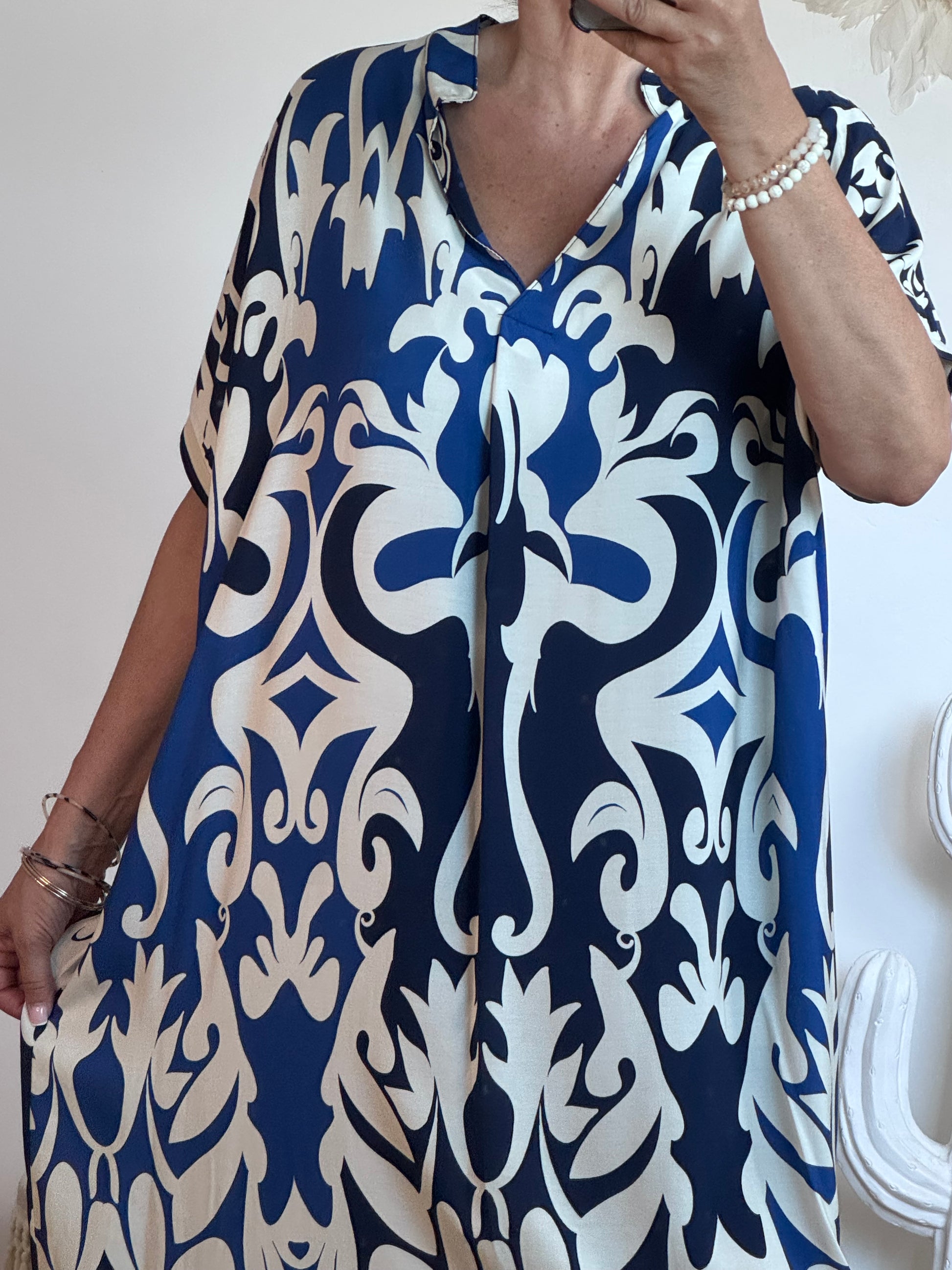 Robe fluide arabesque marine TU 40/48