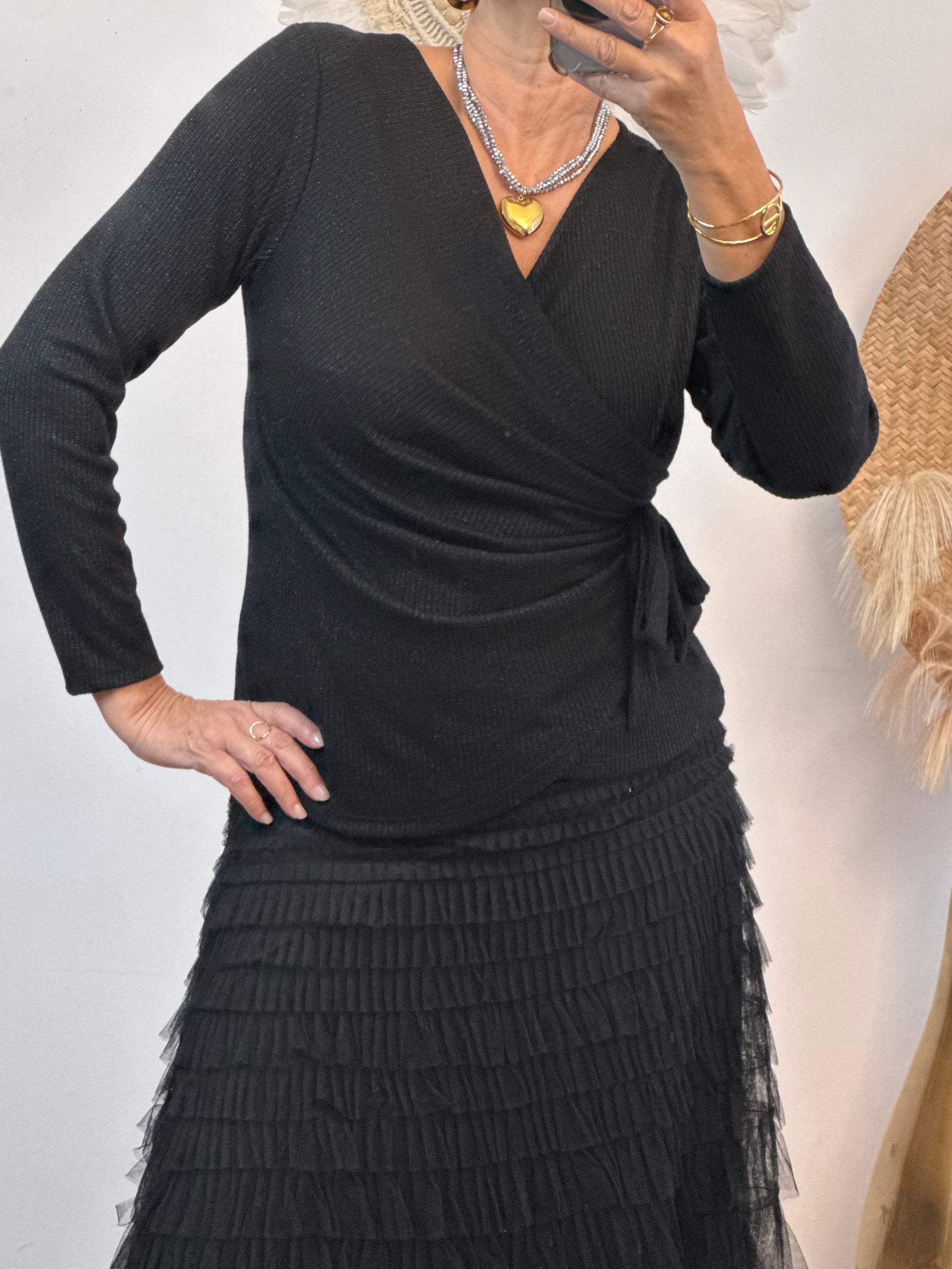 Top chic noir brillant