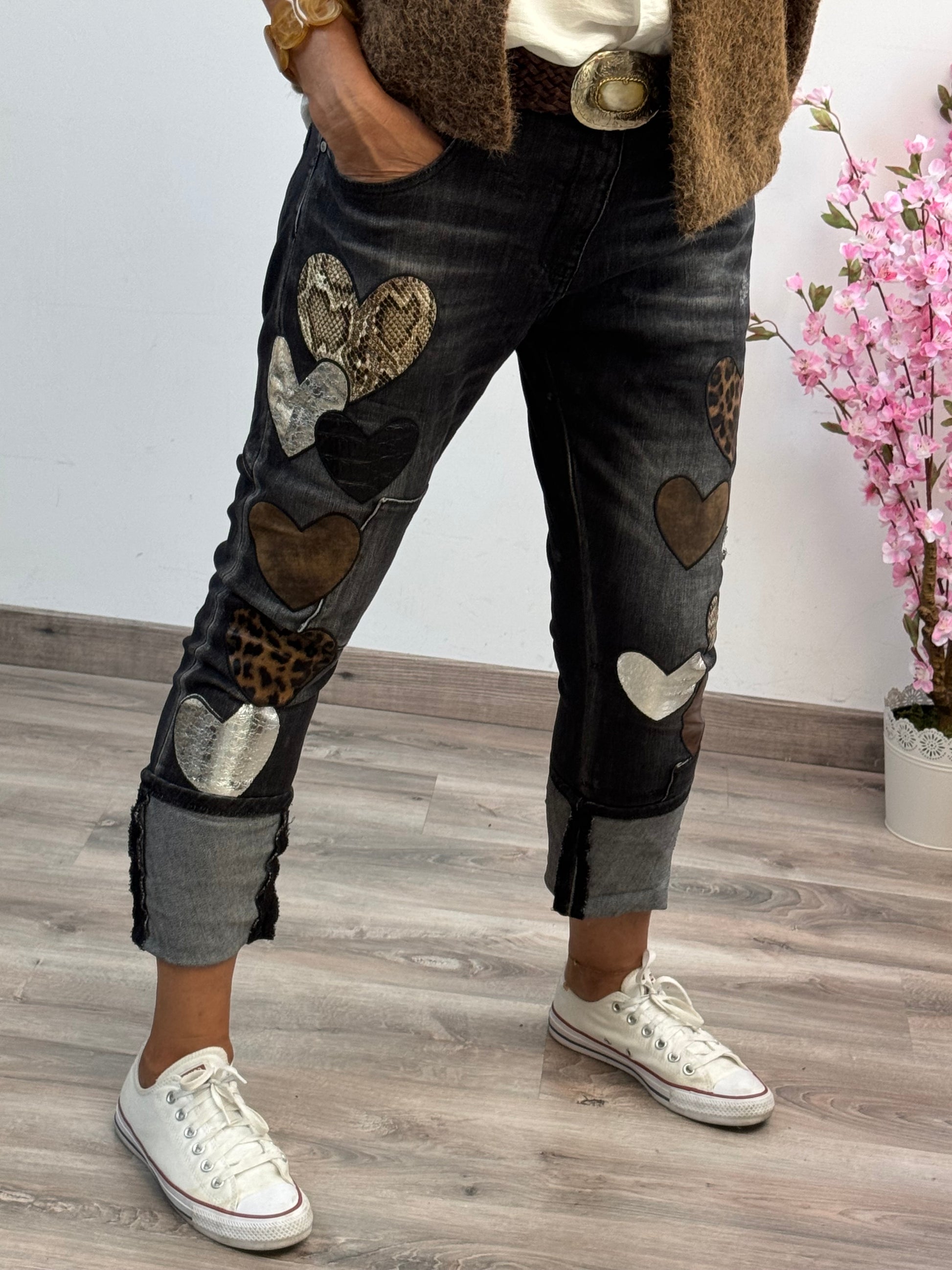 Jeans noir cœur 🤎 taillé
