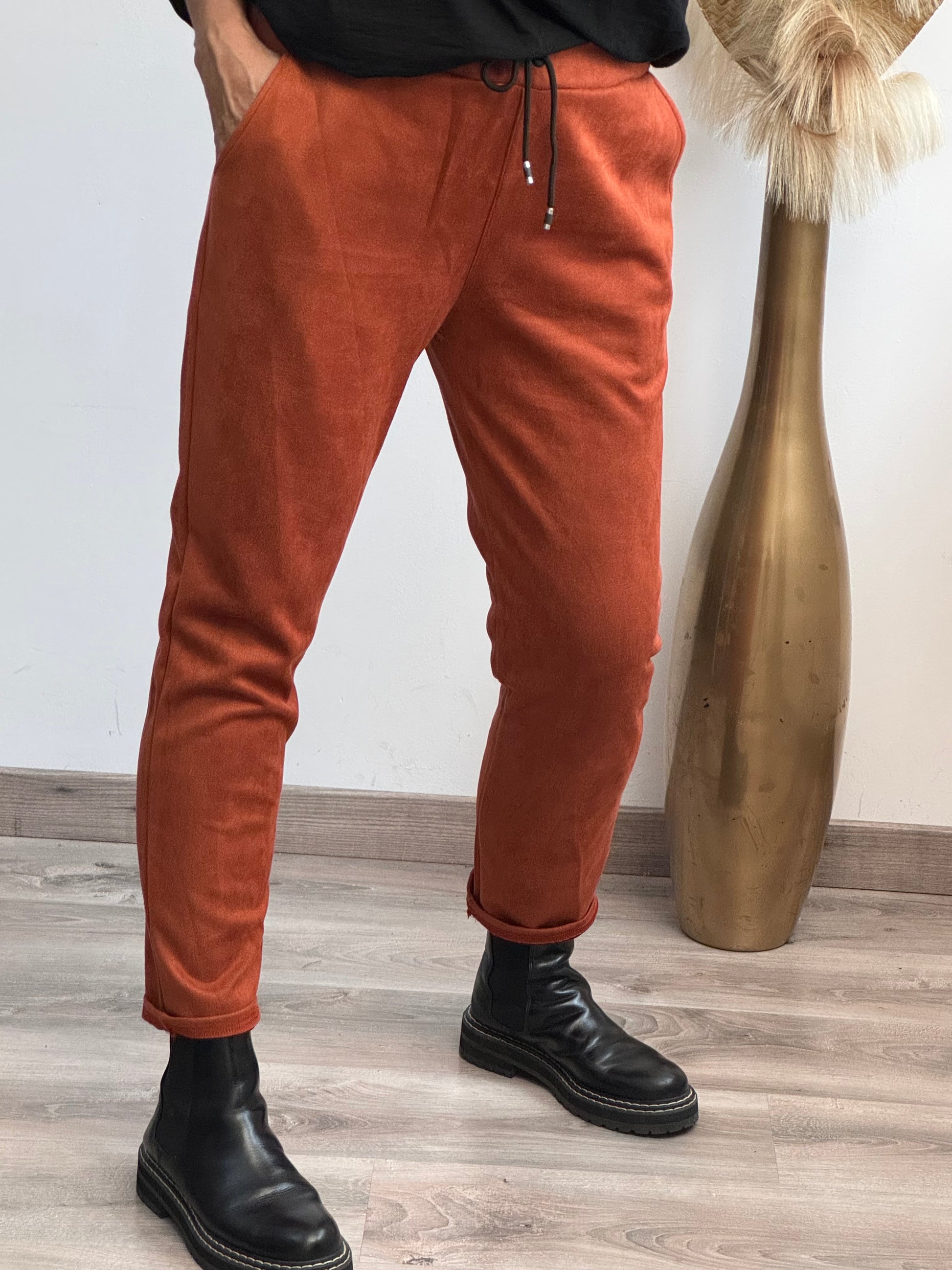 Pantalon suédine brique