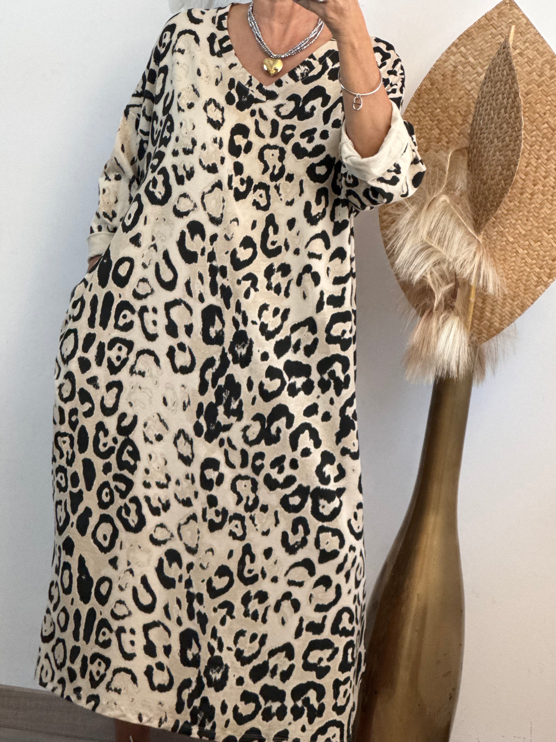 Robe teeshirt Léo crème jolie forme TU 46/54