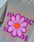 Teeshirt beige iconic et fleurs