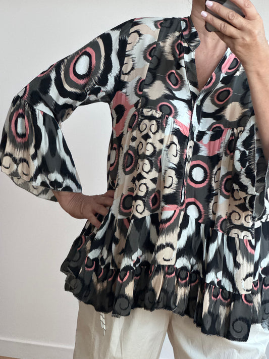 Blouse camélia noire et rose