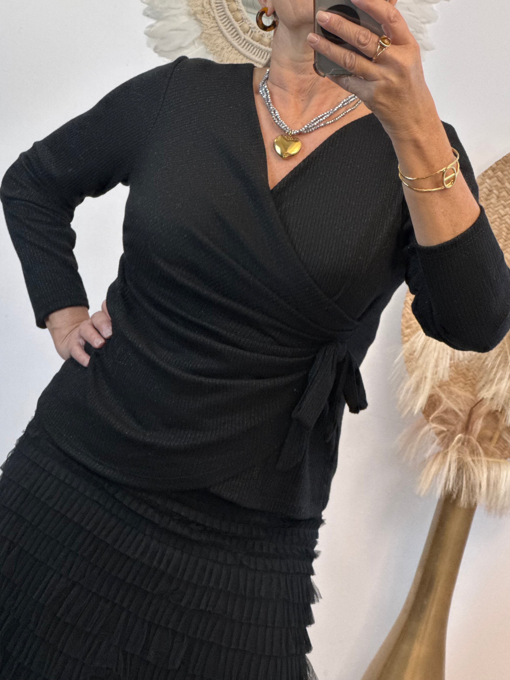 Top chic noir brillant