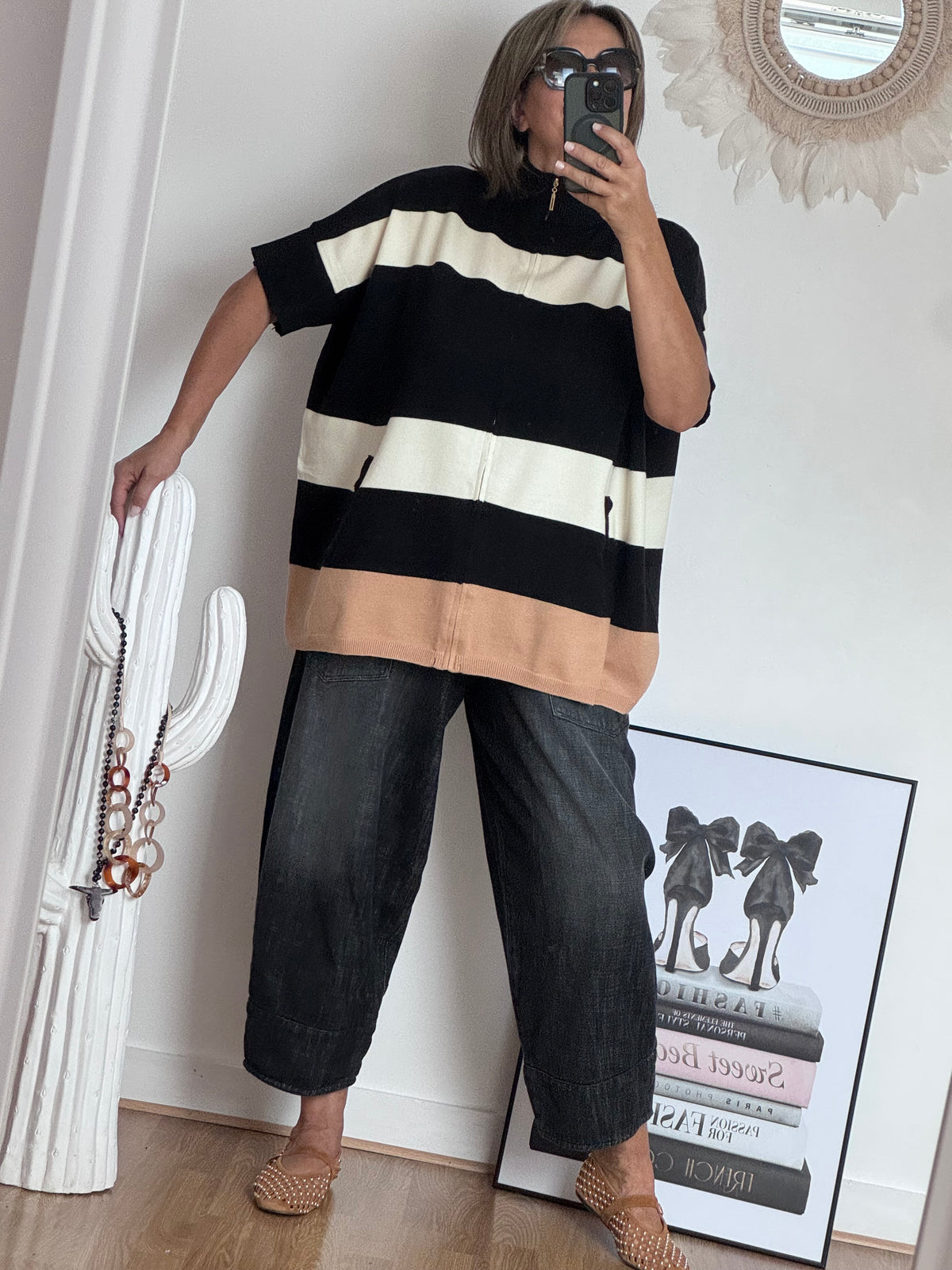 Pull Romy noir jolie forme