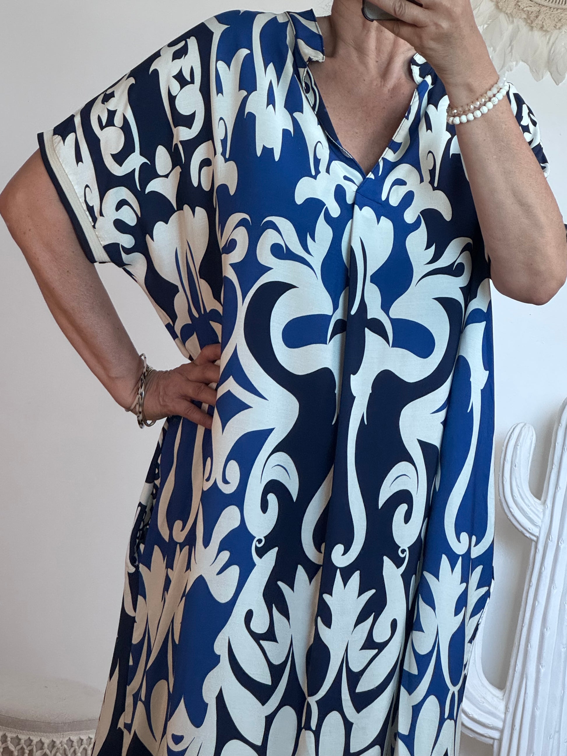 Robe fluide arabesque marine TU 40/48