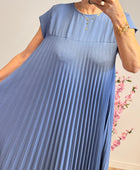 Robe longue plissée bleue