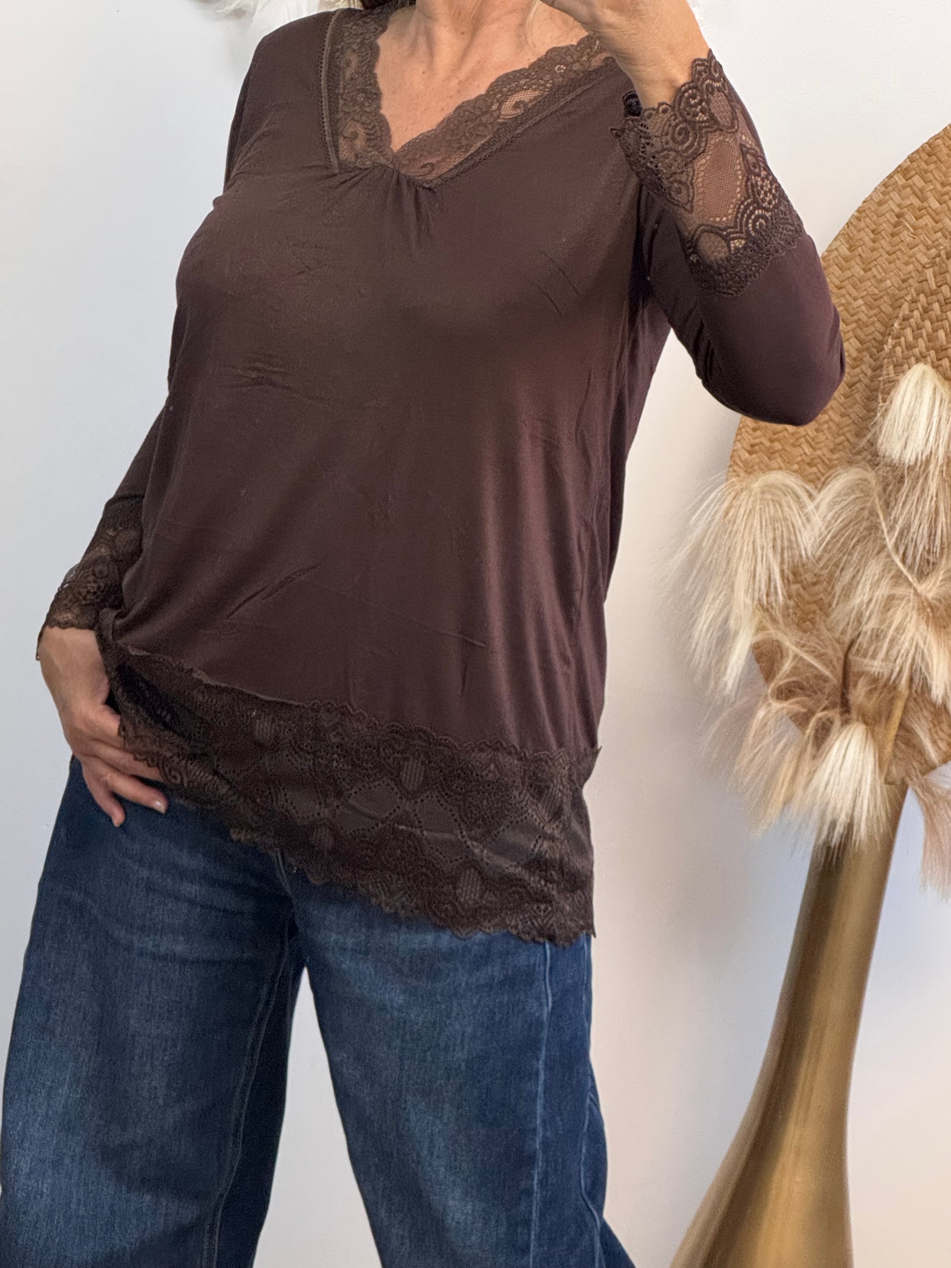 Top dentelle marron TU 40/46 et 46/50