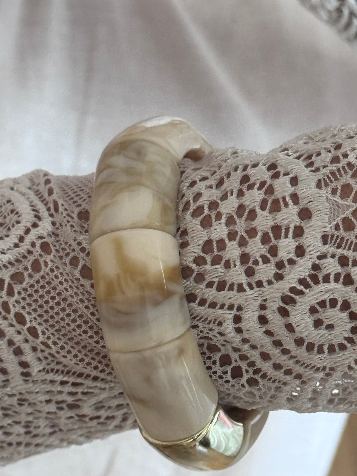Bracelet beige chic