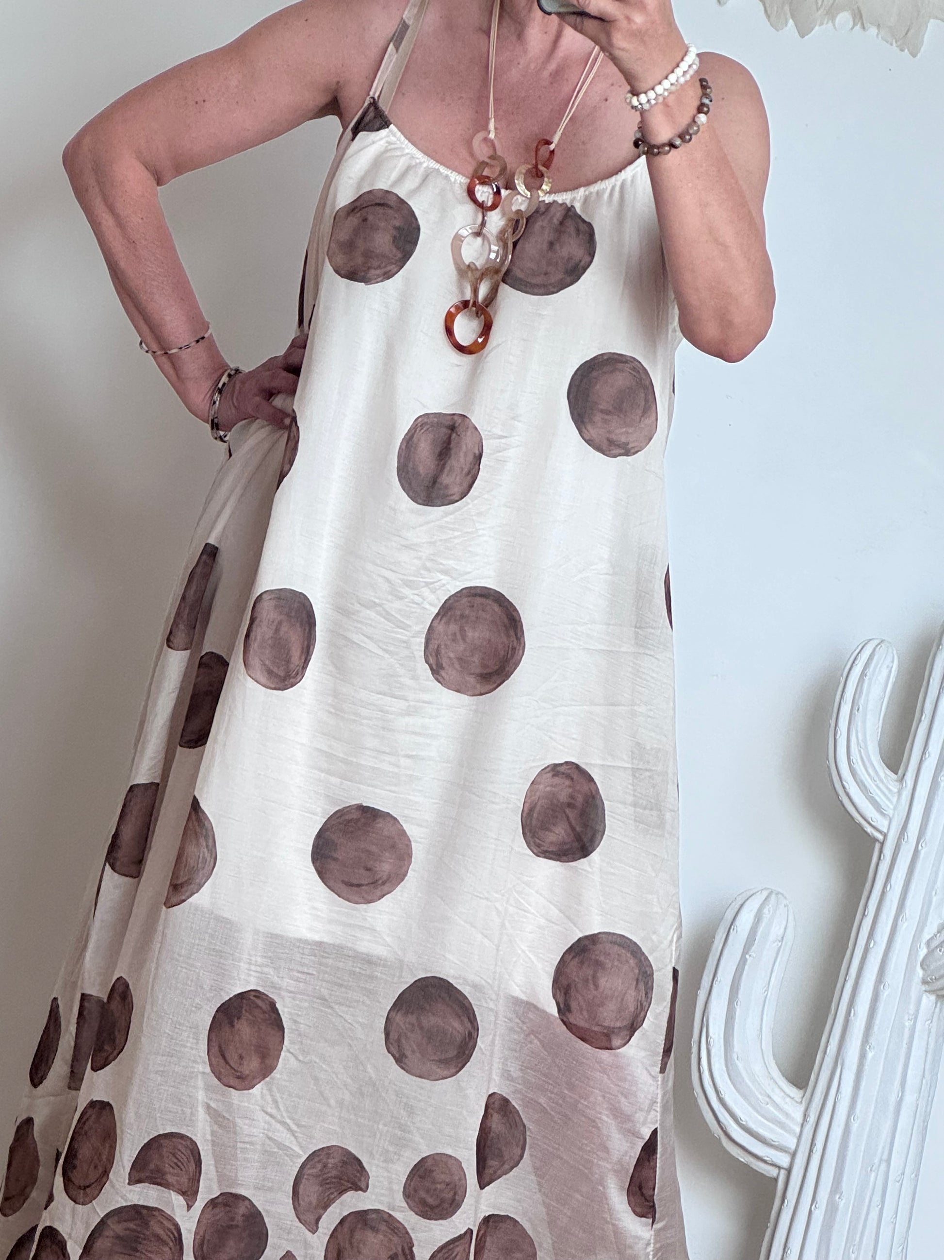 Robe à pois fond crème