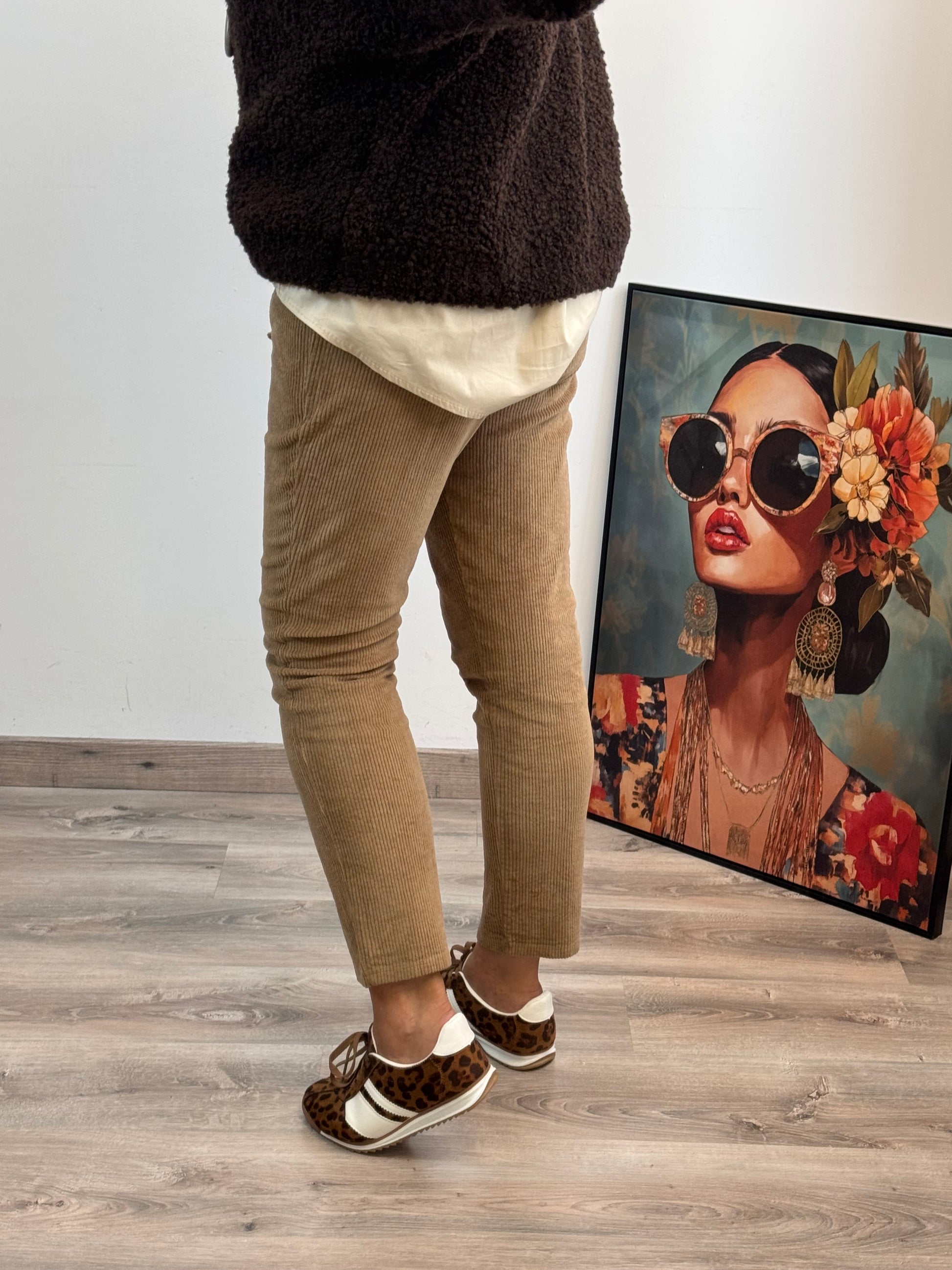 Pantalon velours côtelé camel taille du 38 au 46