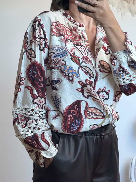 Blouse toscane taille divers du 36/38 au 48