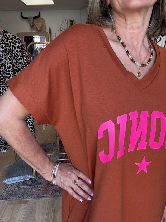 Robe teeshirt terracotta iconic