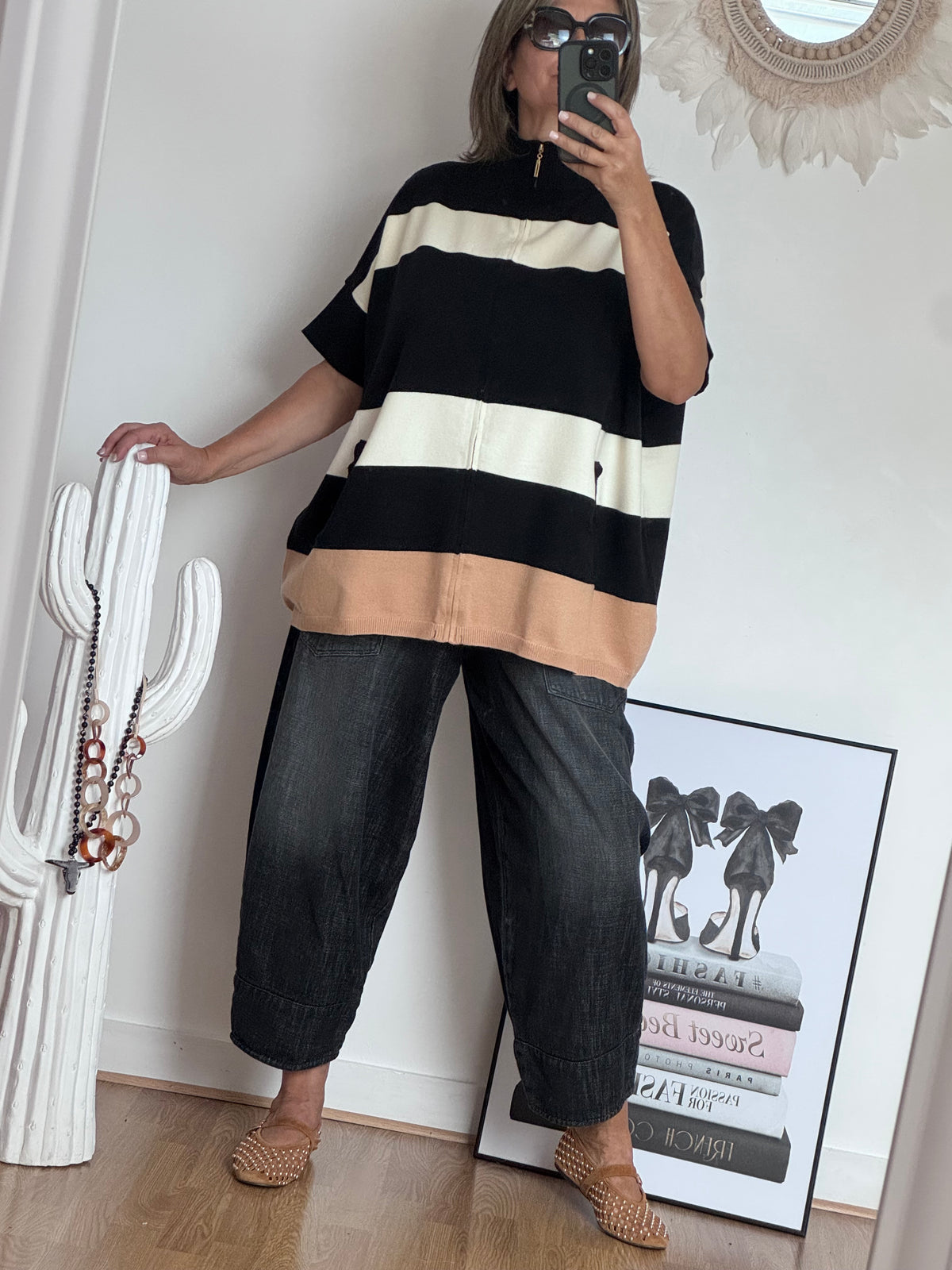 Pull Romy noir jolie forme
