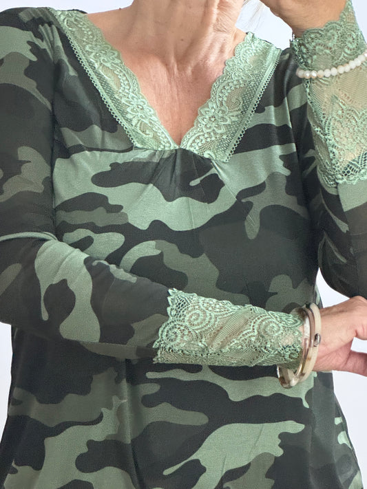 Top dentelle camouflage kaki