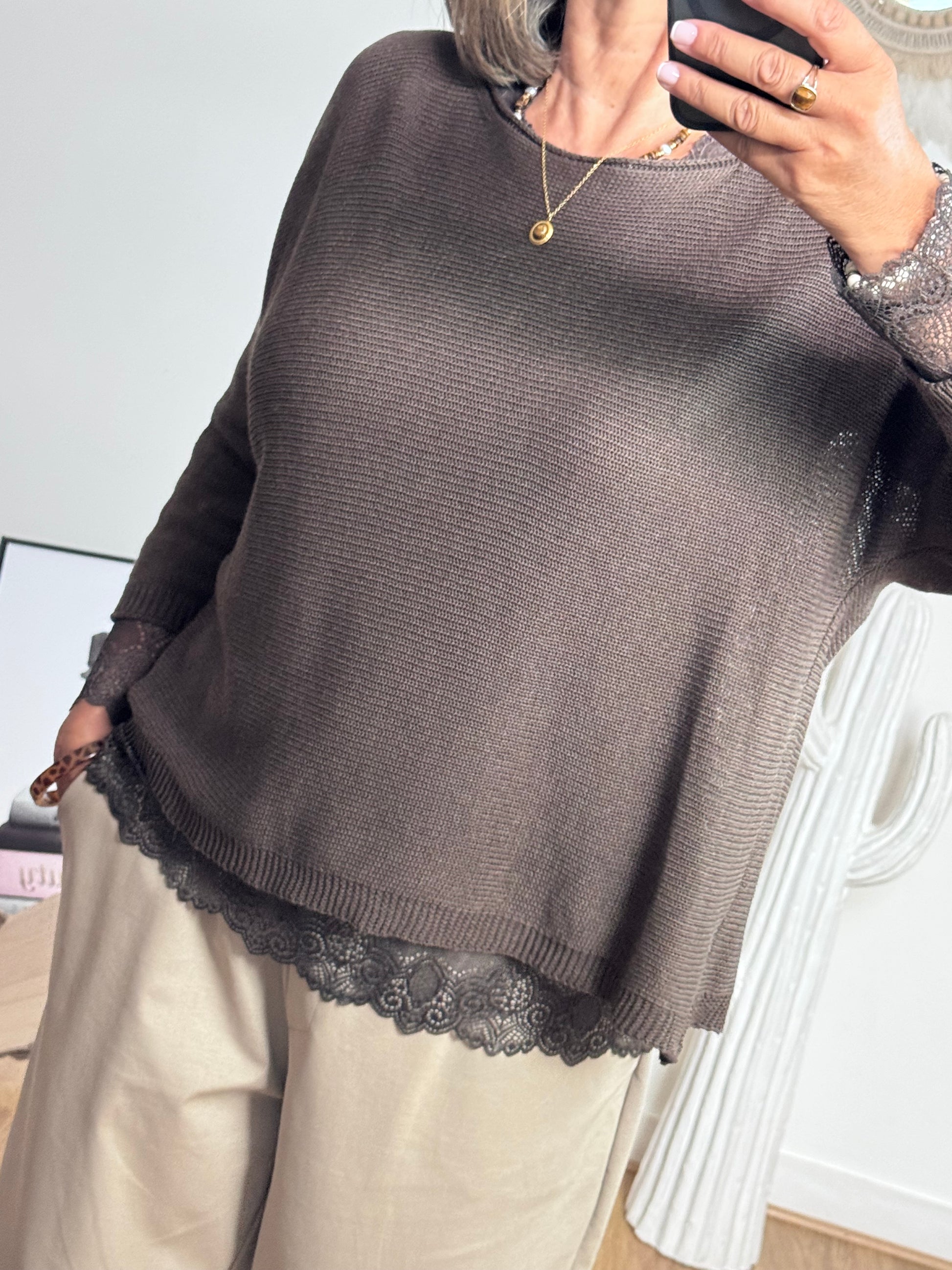 Pull Oscar marron