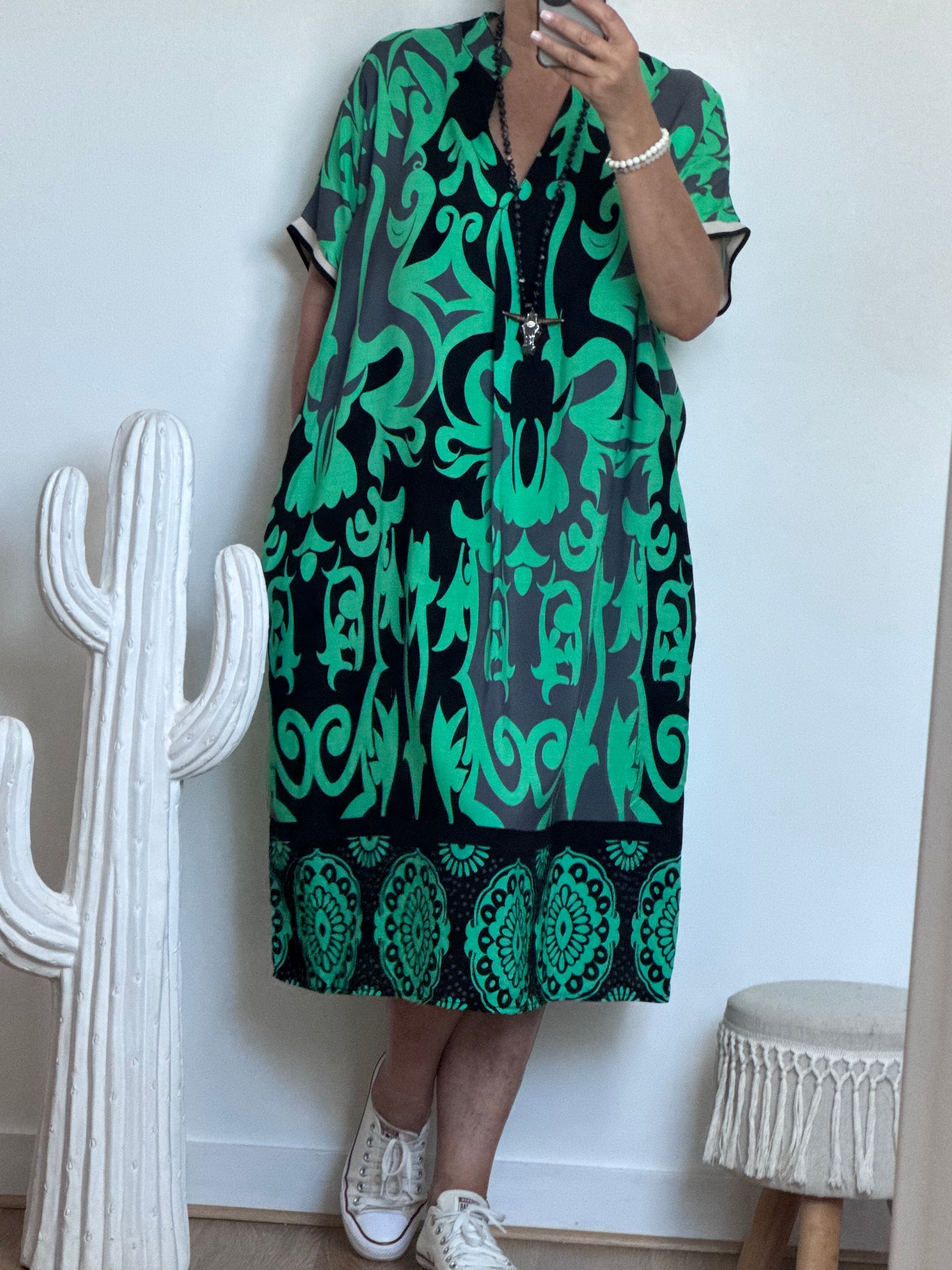 Robe arabesque verte et noire TU 40/48