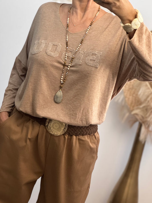Pull Bisous marron clair