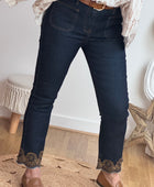 Jean flare bleu brute brodé