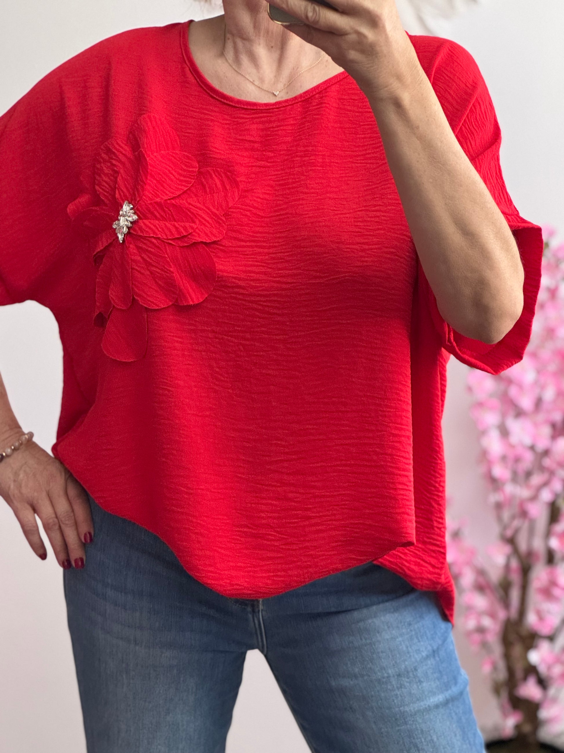 Blouse fleurs bijoux rouge vif TU 44/50