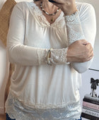 Top dentelle beige