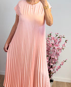 Robe longue plissée rose