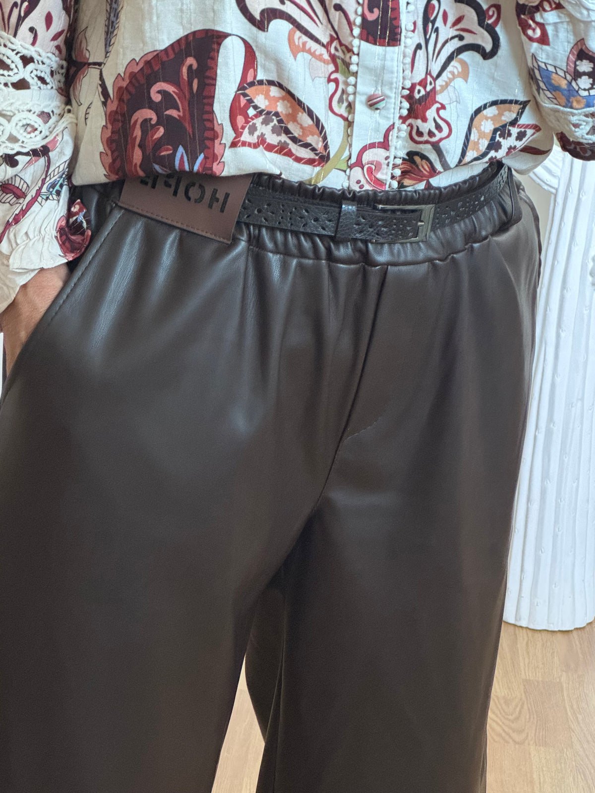 Pantalon SIENNA 🤎 similicuir marron TU 38/46