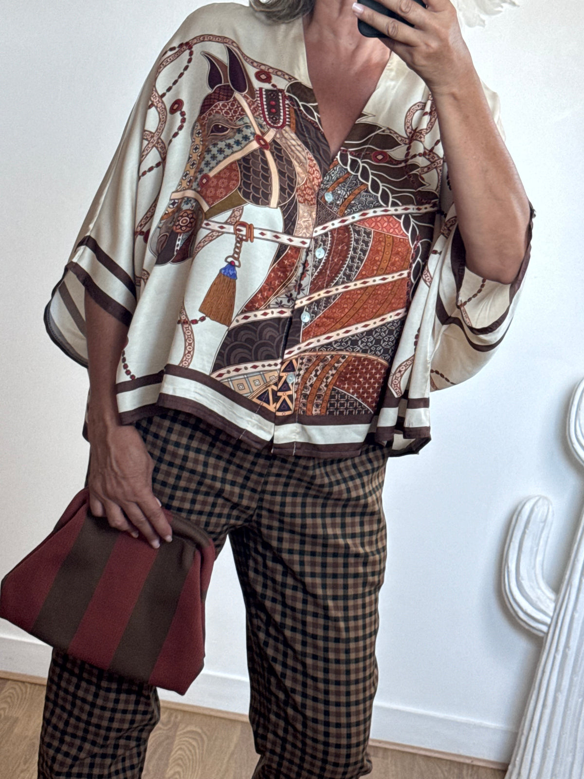 Blouse horse beige