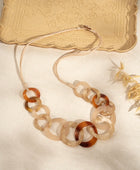 Collier Long maillons Résine Bohème Chic beige