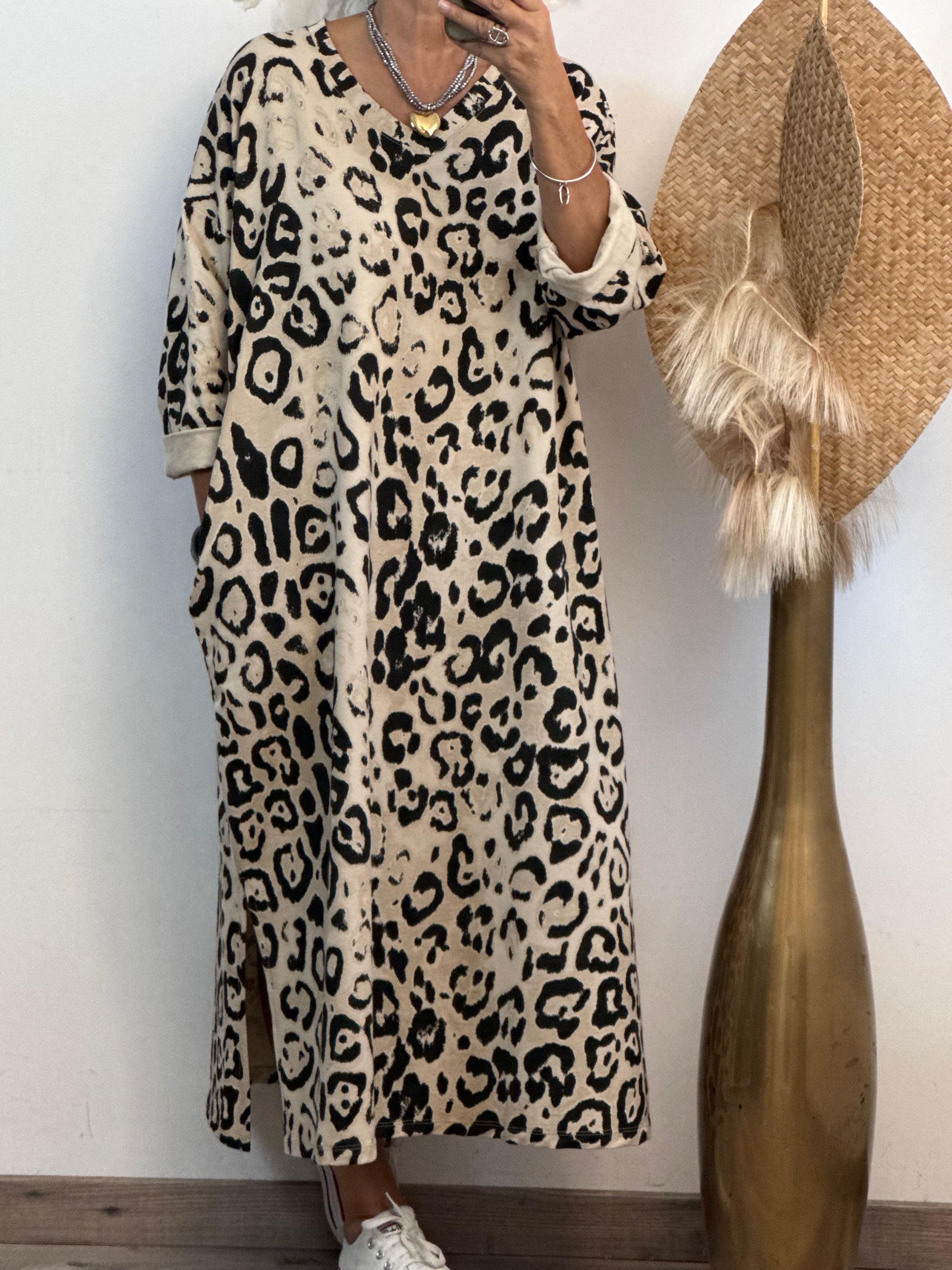 Robe teeshirt Léo crème jolie forme TU 46/54