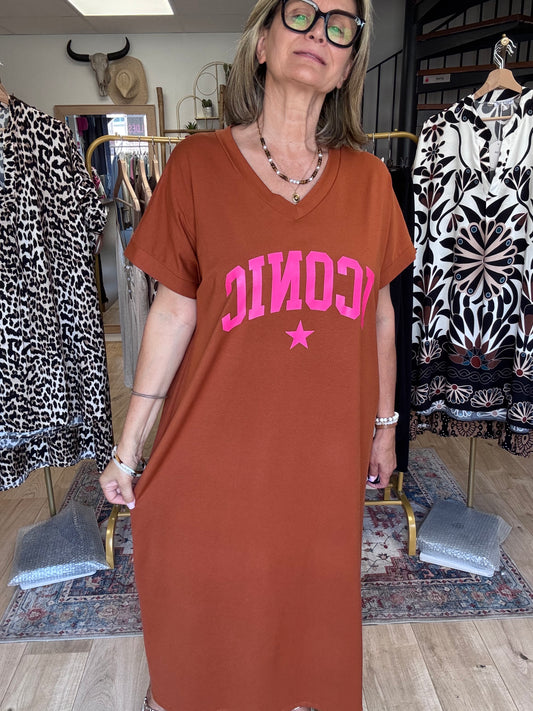 Robe teeshirt terracotta iconic