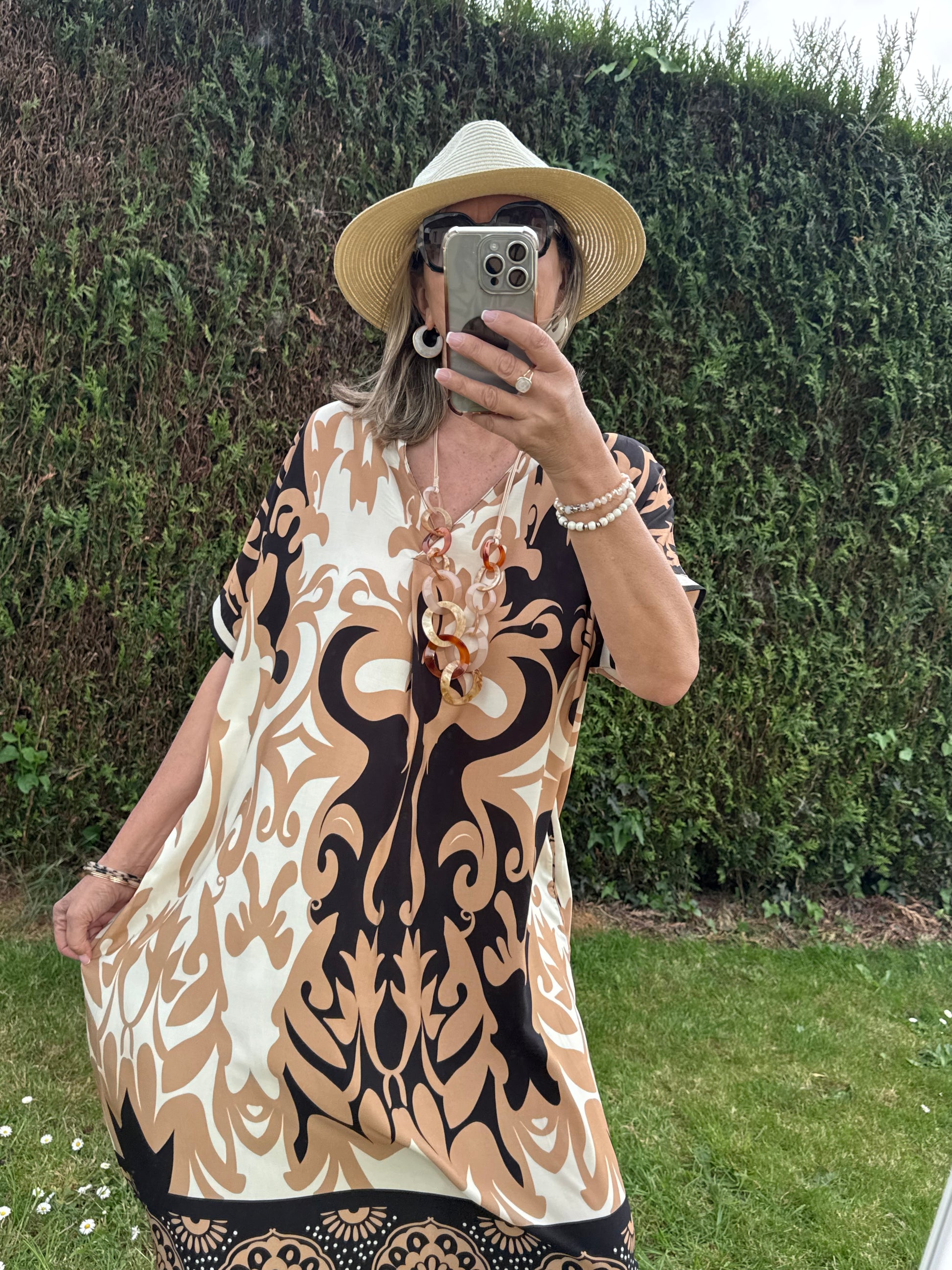 Robe fluide arabesque beige TU 40/48