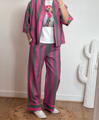 Pantalon rayé kaki et rose