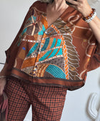 Blouse horse camel