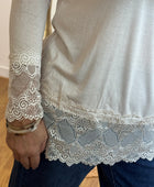 Top dentelle beige