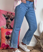 Jeans flare bleu clair brodé