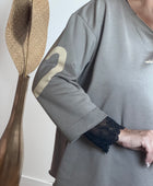 Sweat-shirt c’est la vie taupe